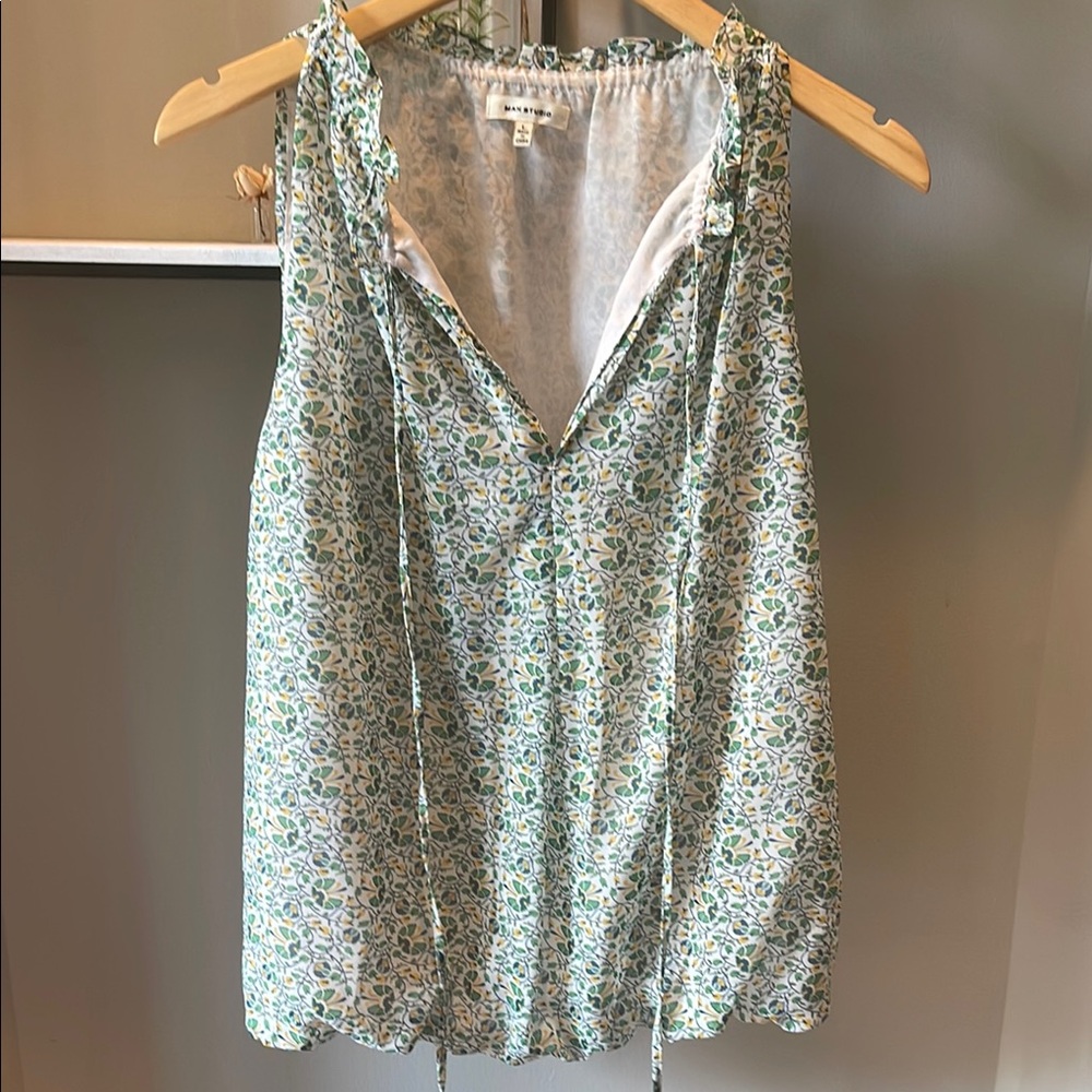 Floral Sleeveless Top